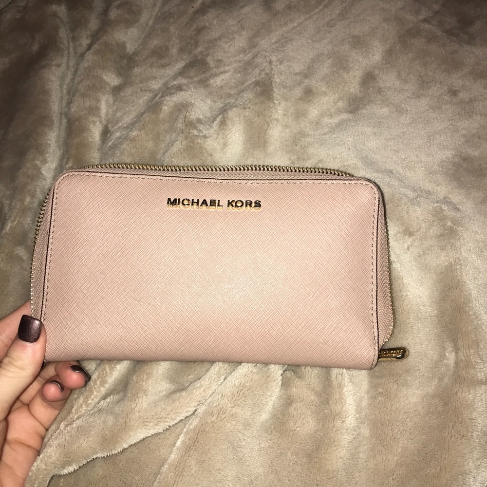 Michael Kors wallet